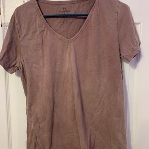 brown v-neck shirt